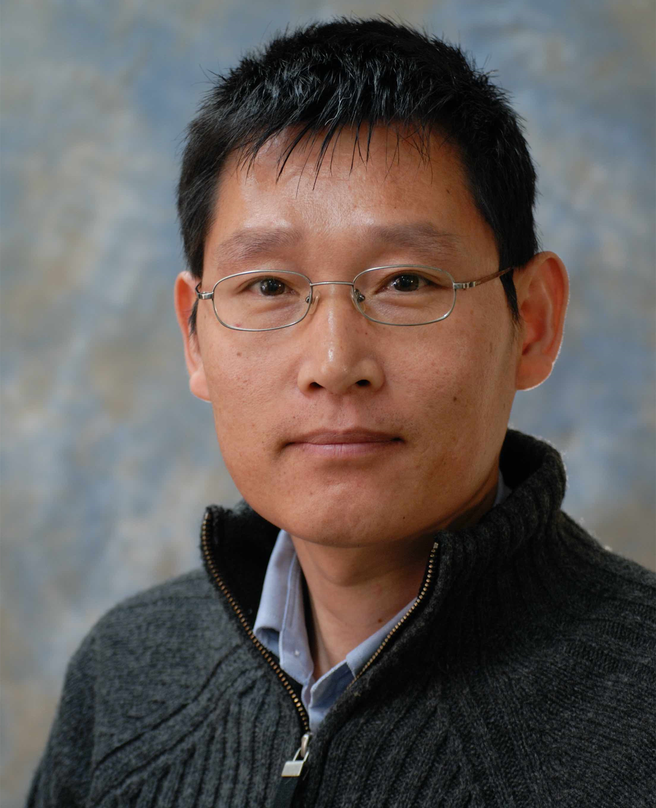 Qiandong Zhuang - Semiconductor Quantum Materials & Devices